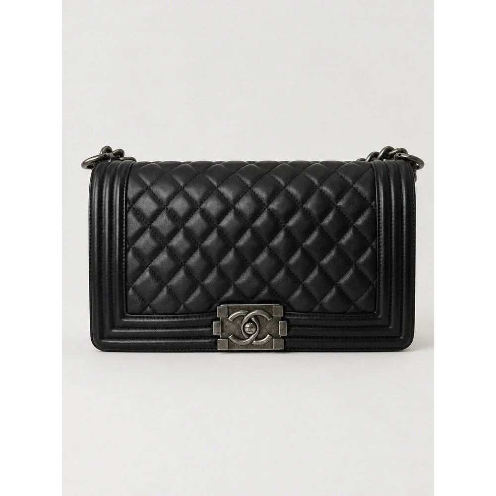 CHANEL Boy Medium Black Quilted Calfskin Ruthenium Flap Bag A67086